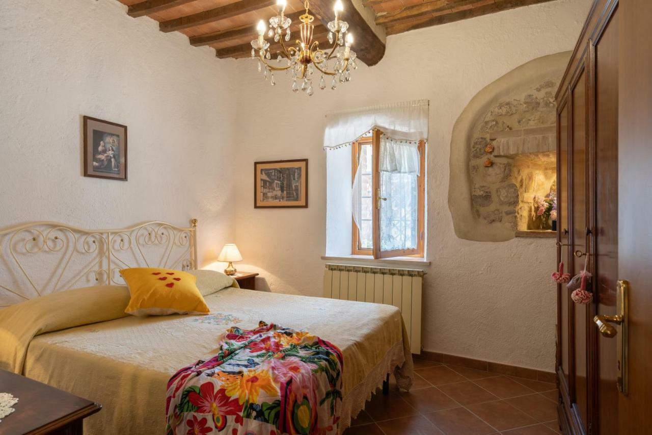 Giulia Superior Apartment Shared Pool Wi-Fi Casole dʼElsa Zewnętrze zdjęcie